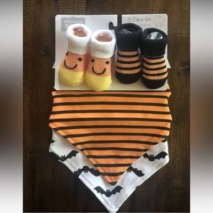 Halloween Bibs & Socks